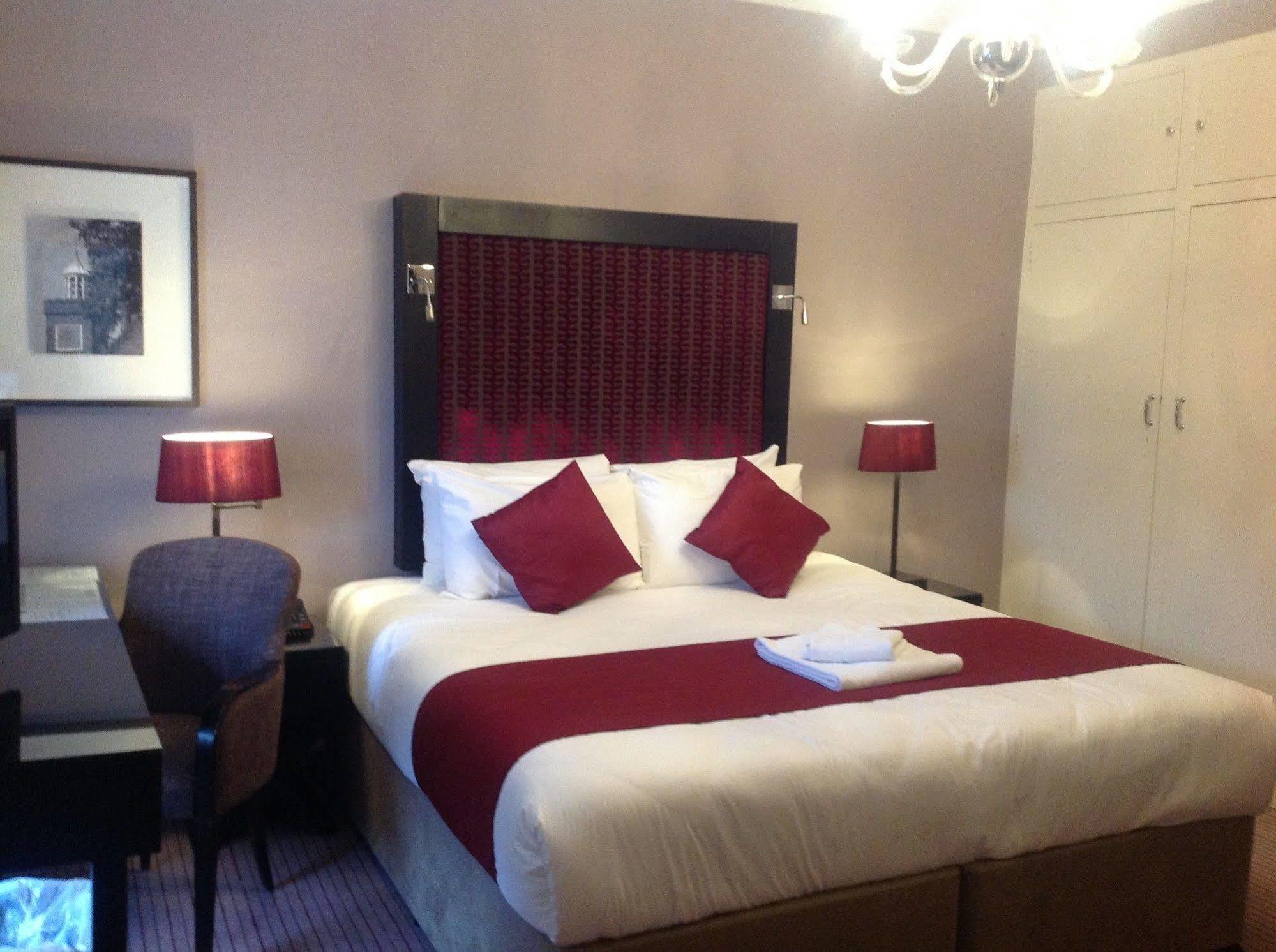 Highfield Park Hotel Хук Екстериор снимка